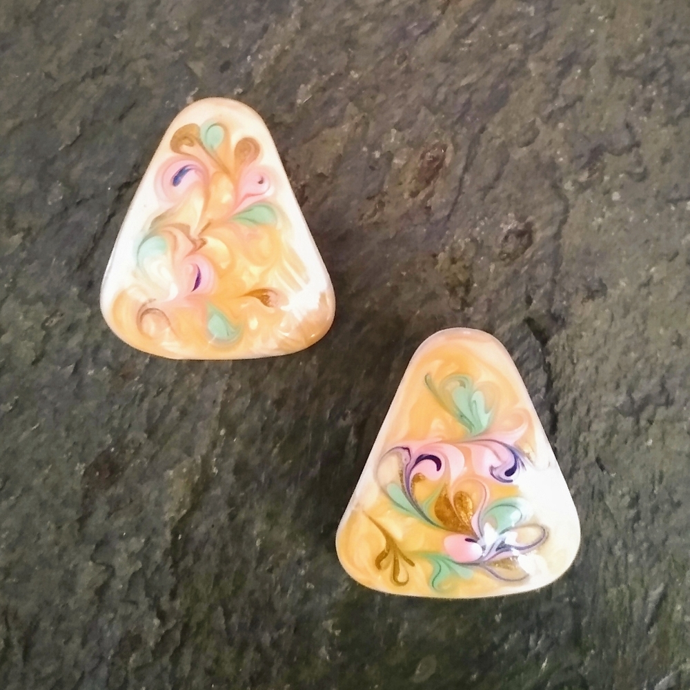 Great Looking Handpainted Symmetrical Pierced Pair